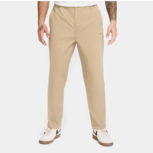 NWT - Nike Club Woven Taper Mens Lifestyle Pant - Tan - Size Small